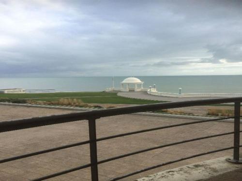 B&B The Little Garth Bexhill-on-Sea Exterior foto